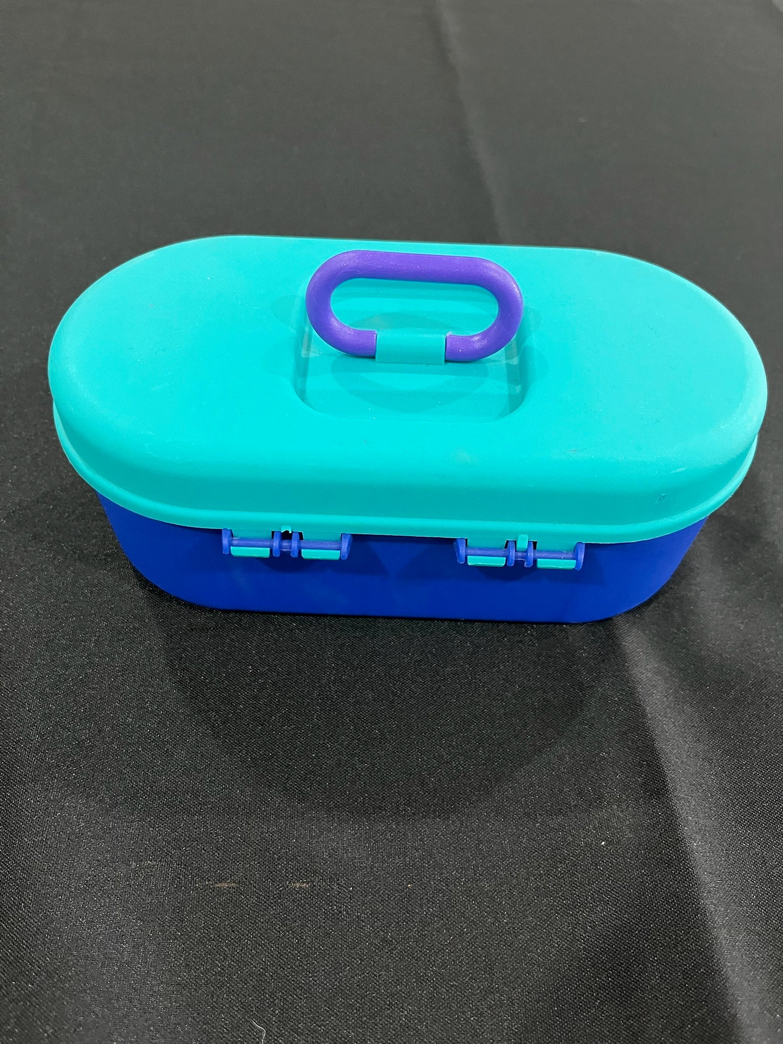 Small Plastic Organizer With Removable Middle Top Tray image 1