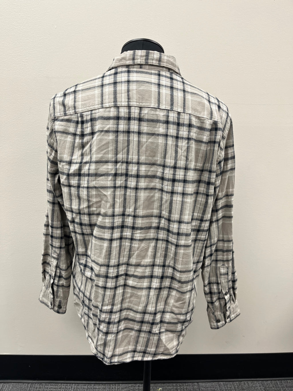 Used Men’s Flannel