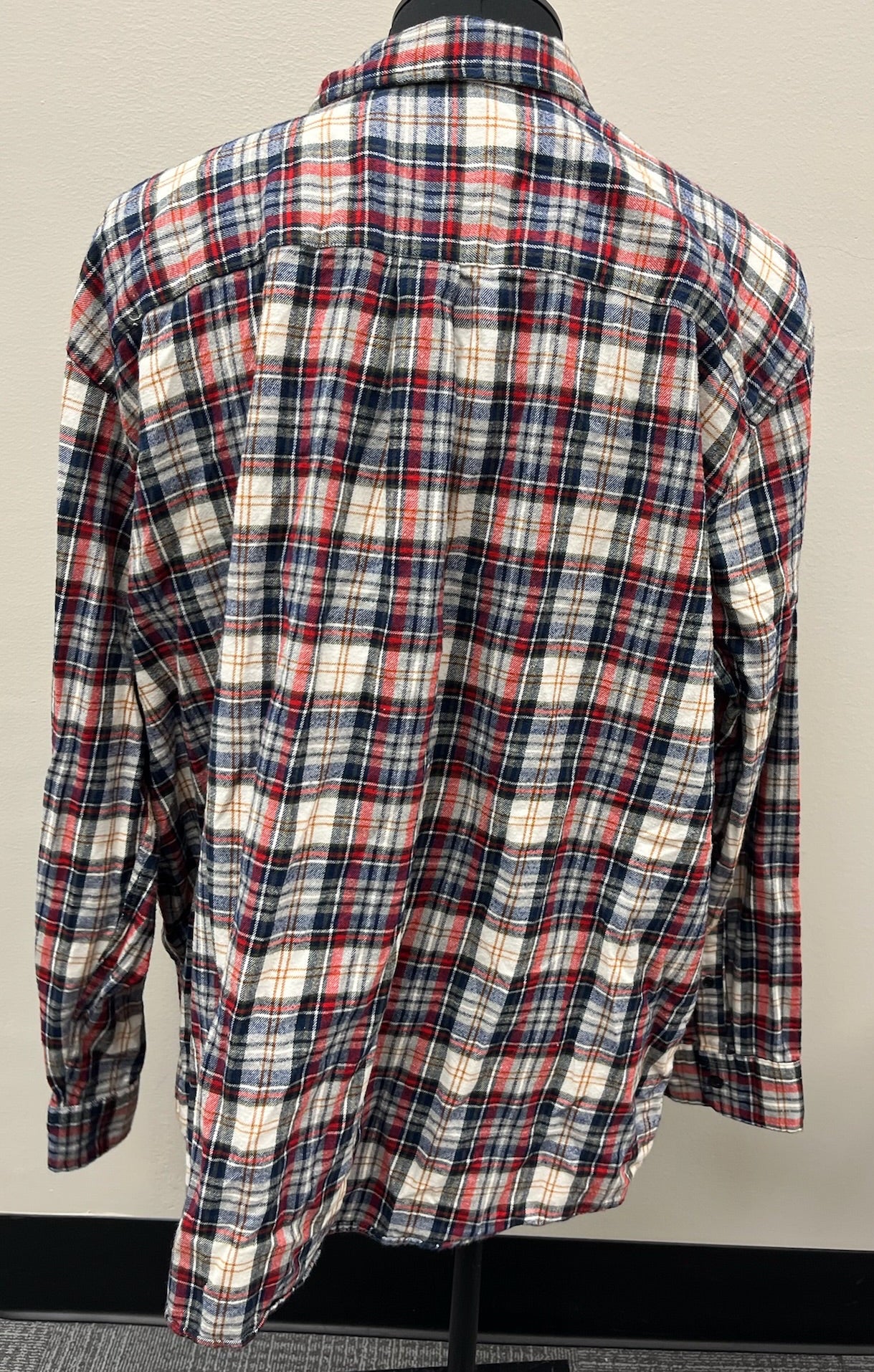 Used Men’s Flannel