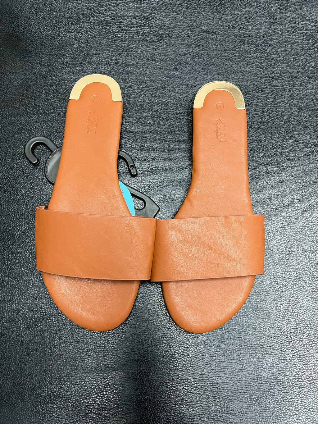 Women’s Tan Sandals