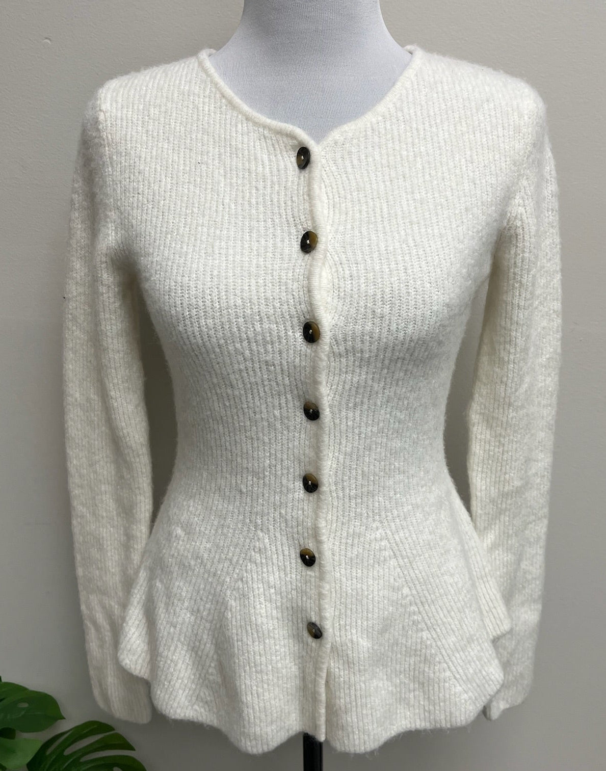 Used Women’s White Knitted Cardigan