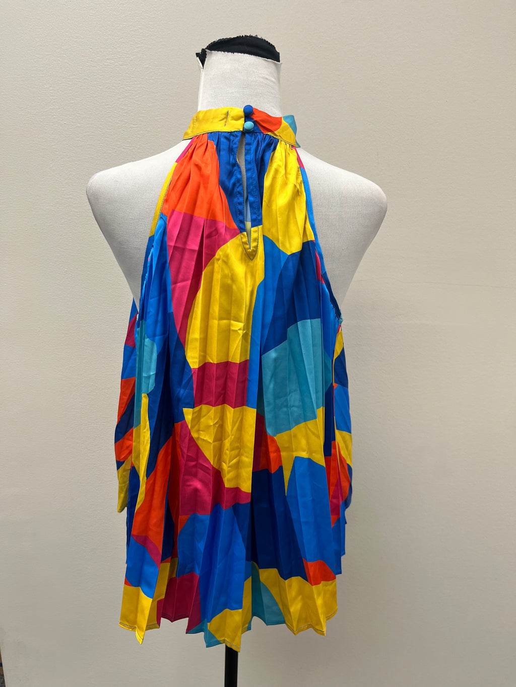 Used Women’s Colorful Tank Blouse