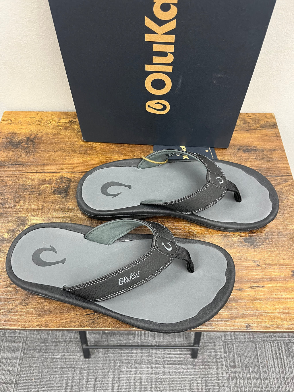 New Men’s Black & Grey Sandals