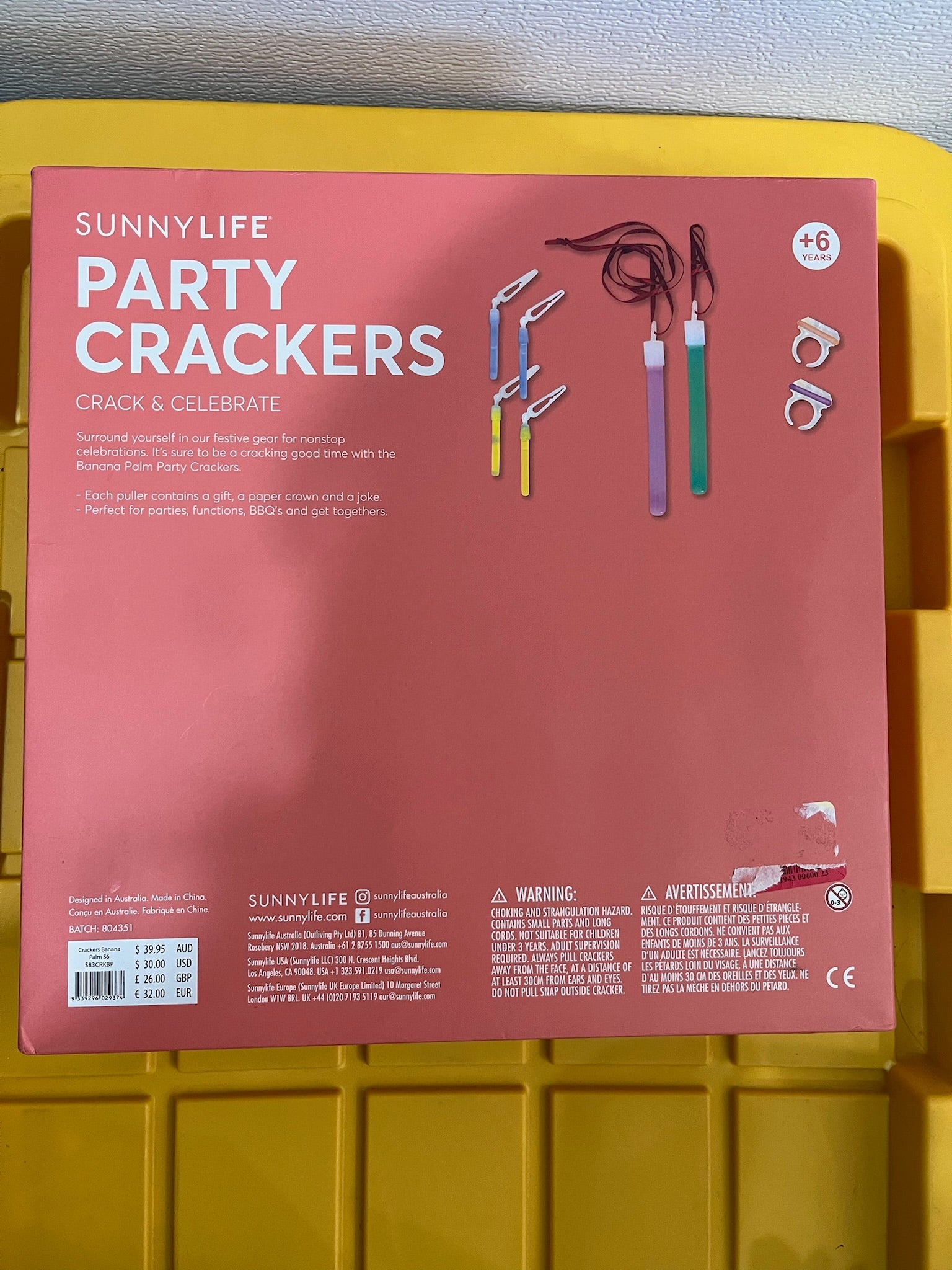Party Crackers image 1