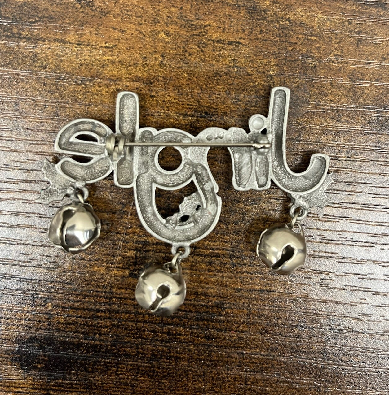Used Vintage Jingle Brooch Pin