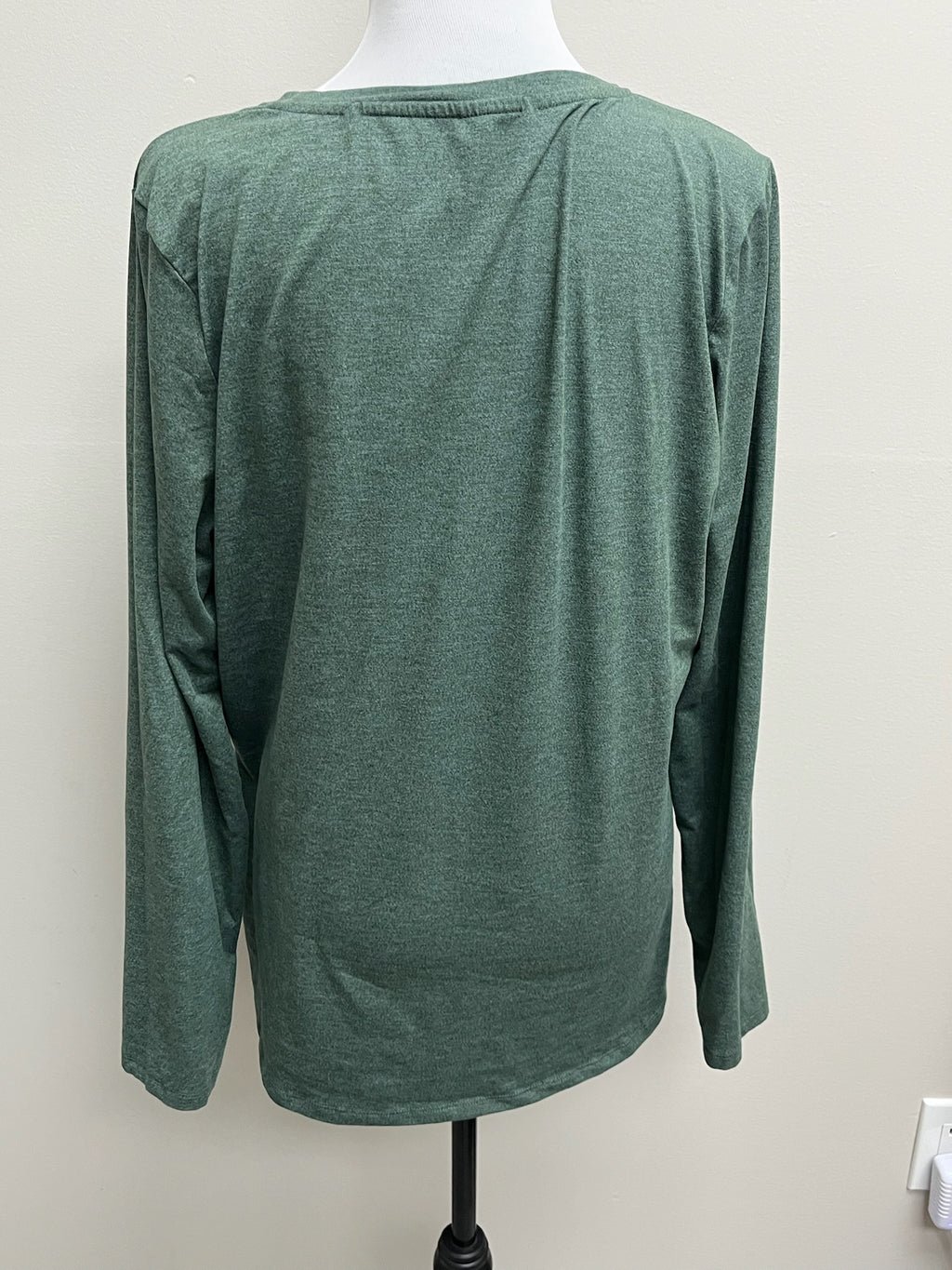 Women’s Green Long Sleeve