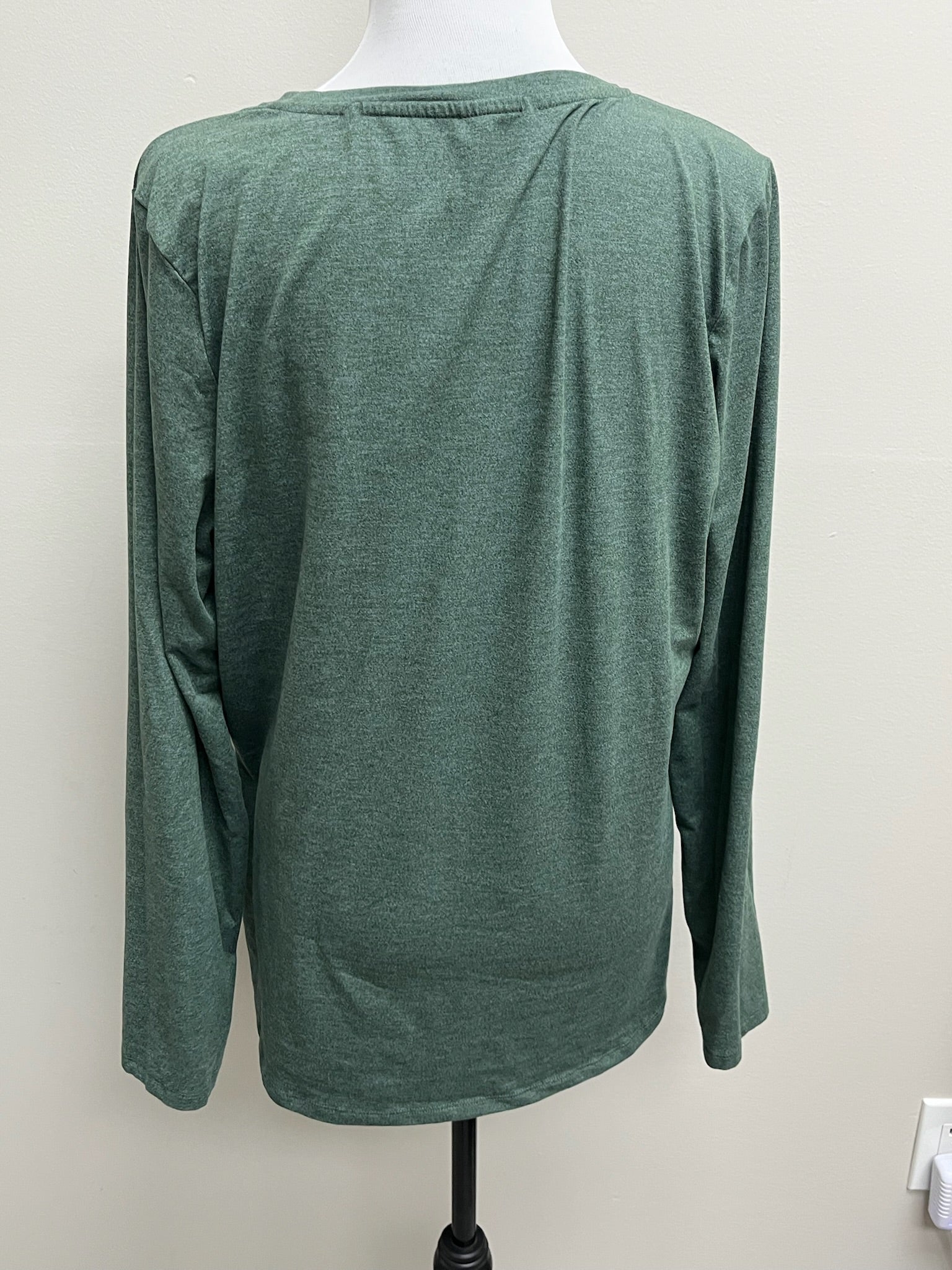 Women’s Green Long Sleeve