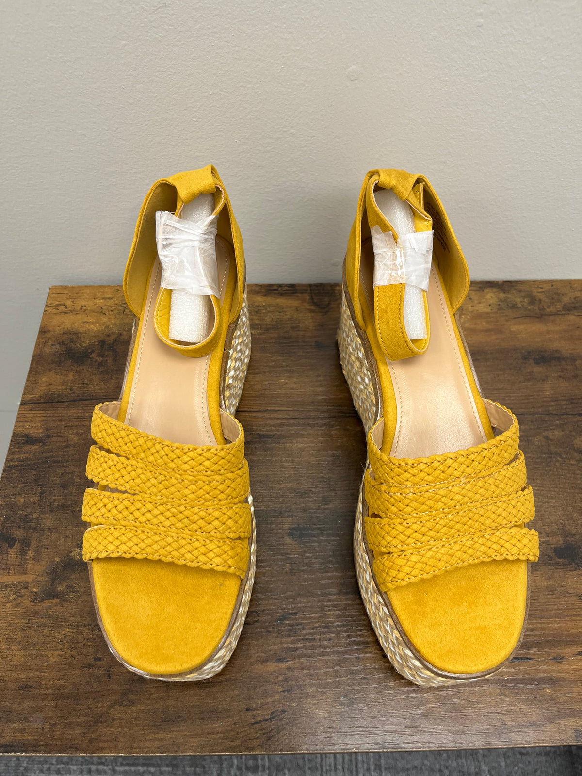 New Women’s Yellow Wedges