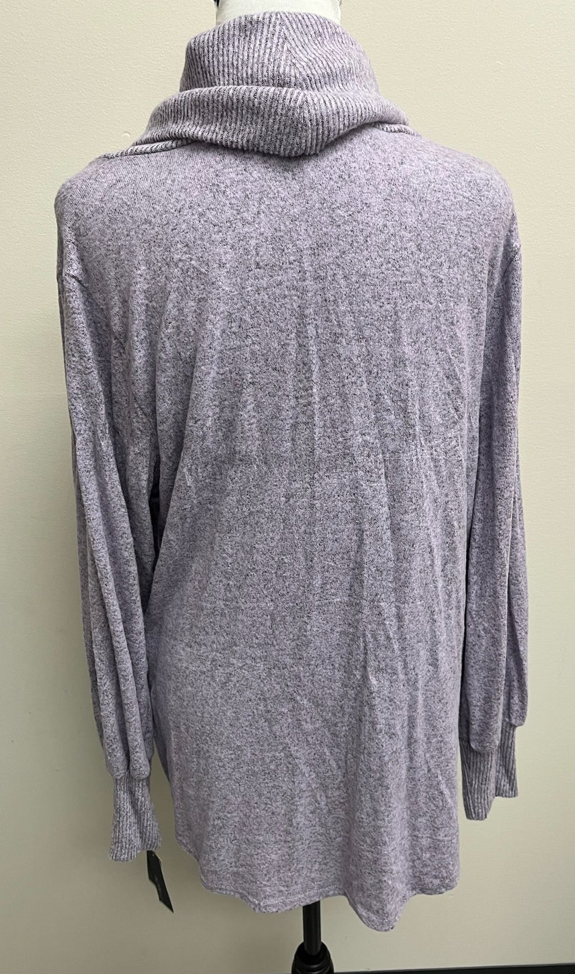 New Women’s Lavender Sweater Shirt