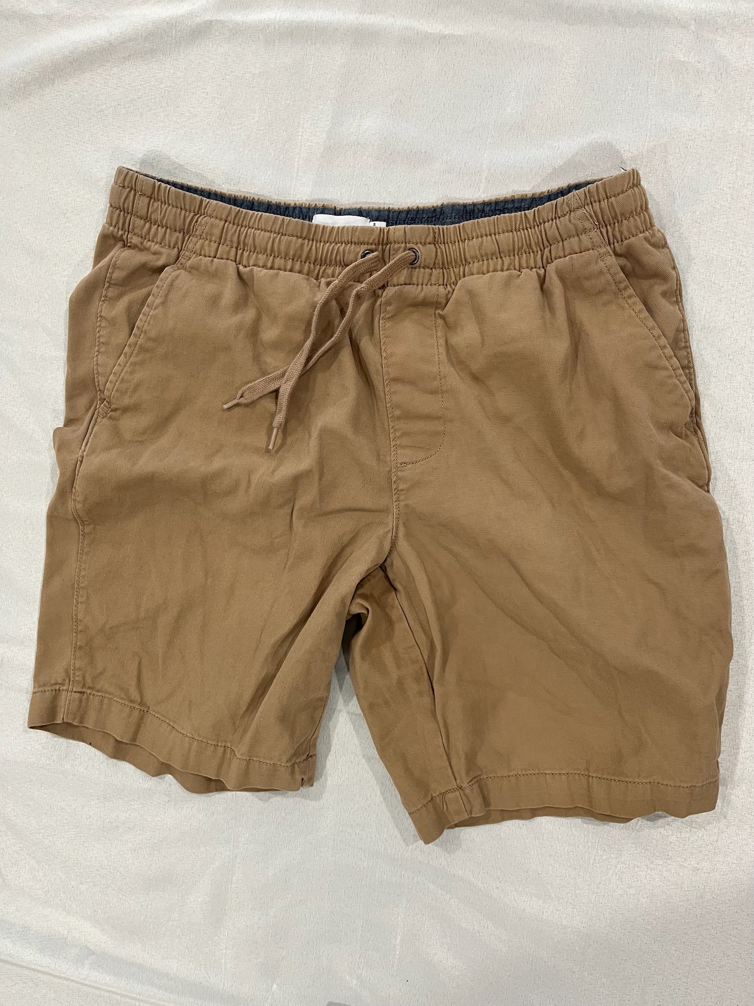 Men’s Khaki Shorts image 0