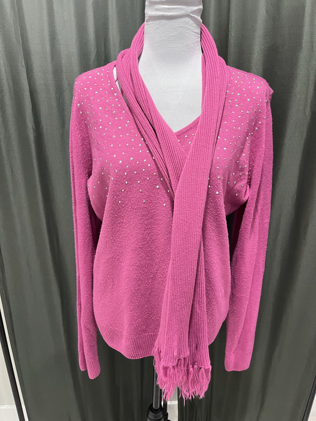 Light Purple Scarf & Shirt Set image 0