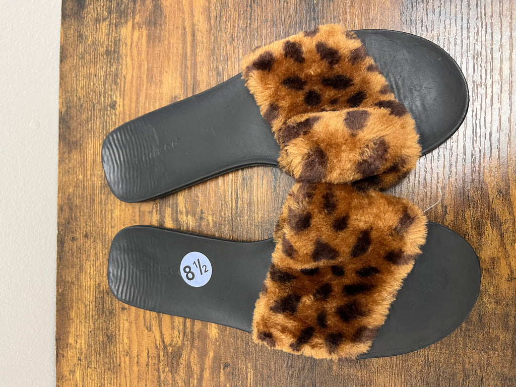 New Women’s Leopard Sandals