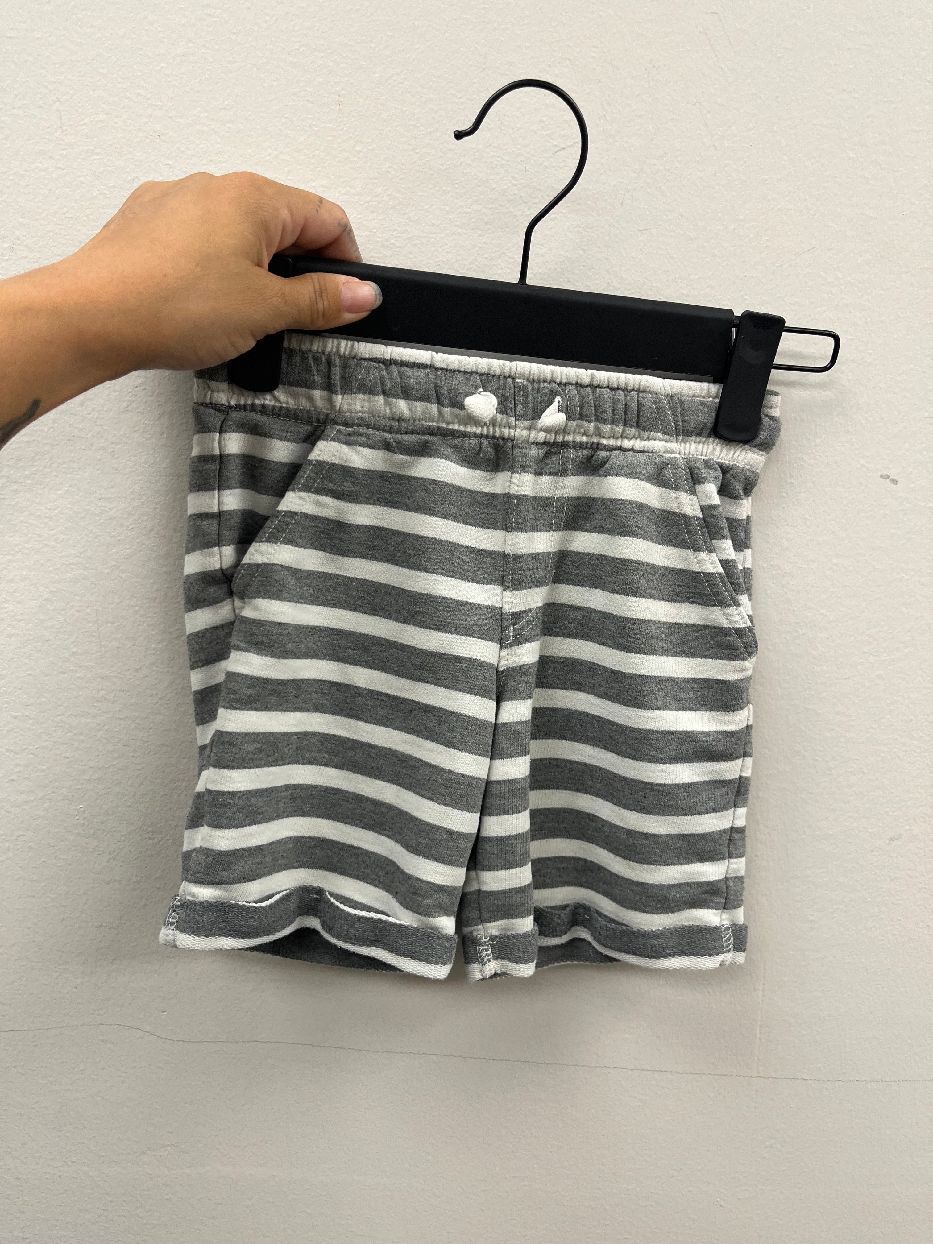 Used children’s Unisex Striped Shorts