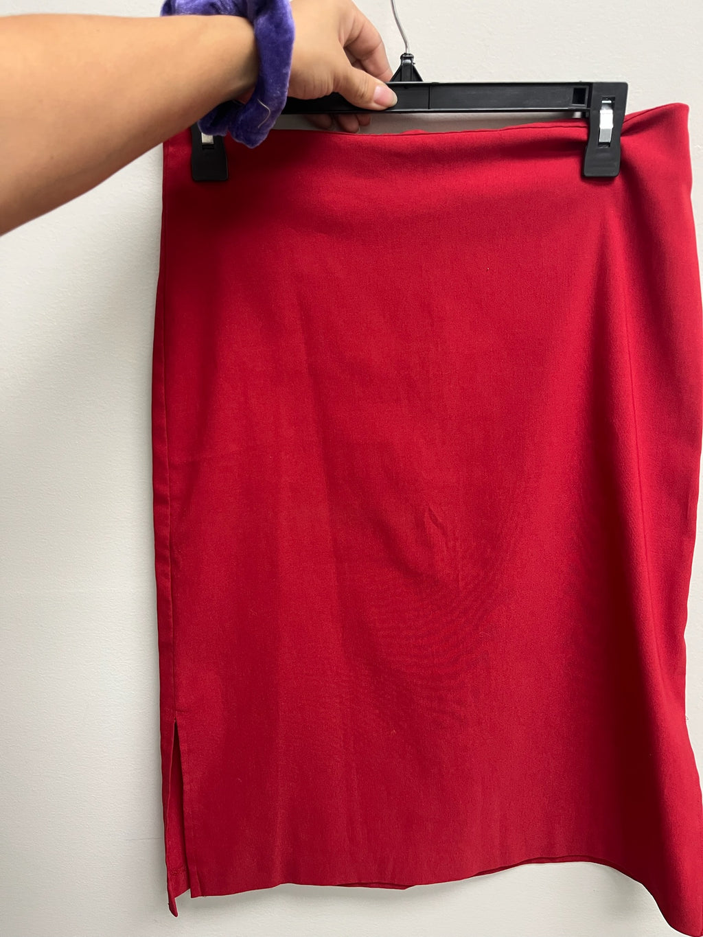 Used Women’s Red Skirt