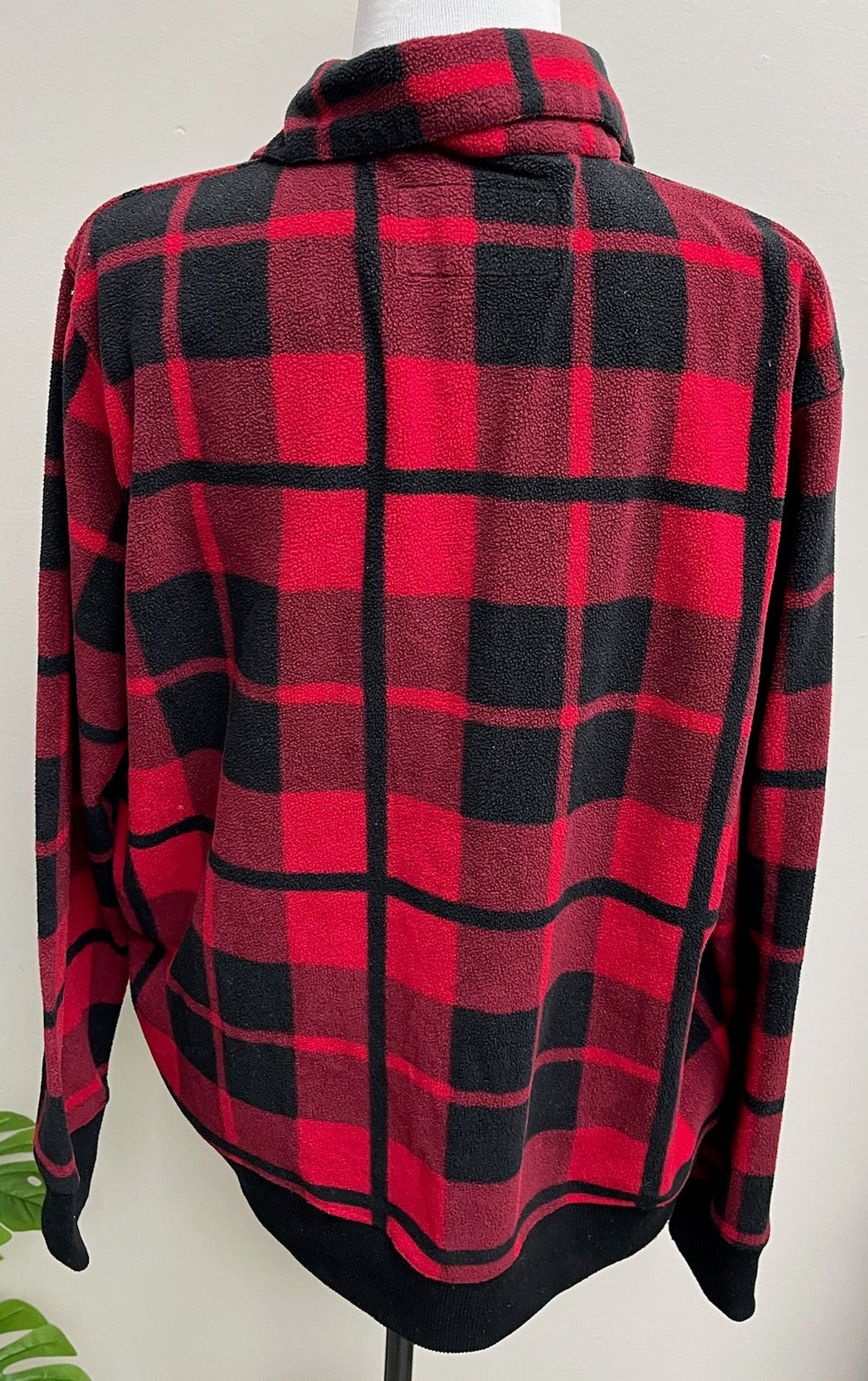 Used Women’s Flannel Sweater