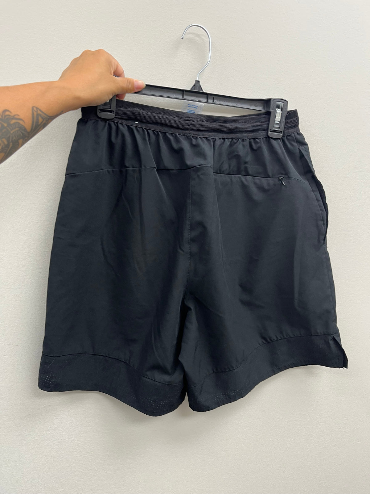 Used Men’s Black Athletic Shorts