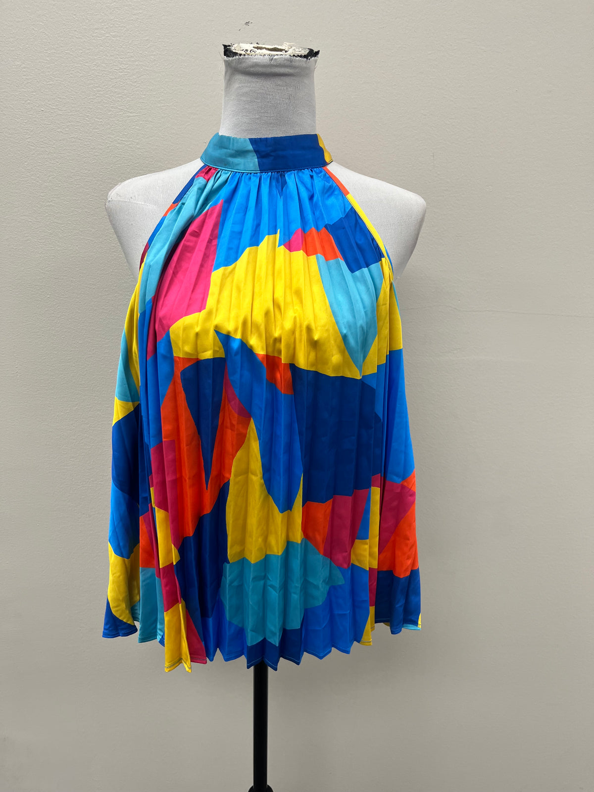 Used Women’s Colorful Tank Blouse