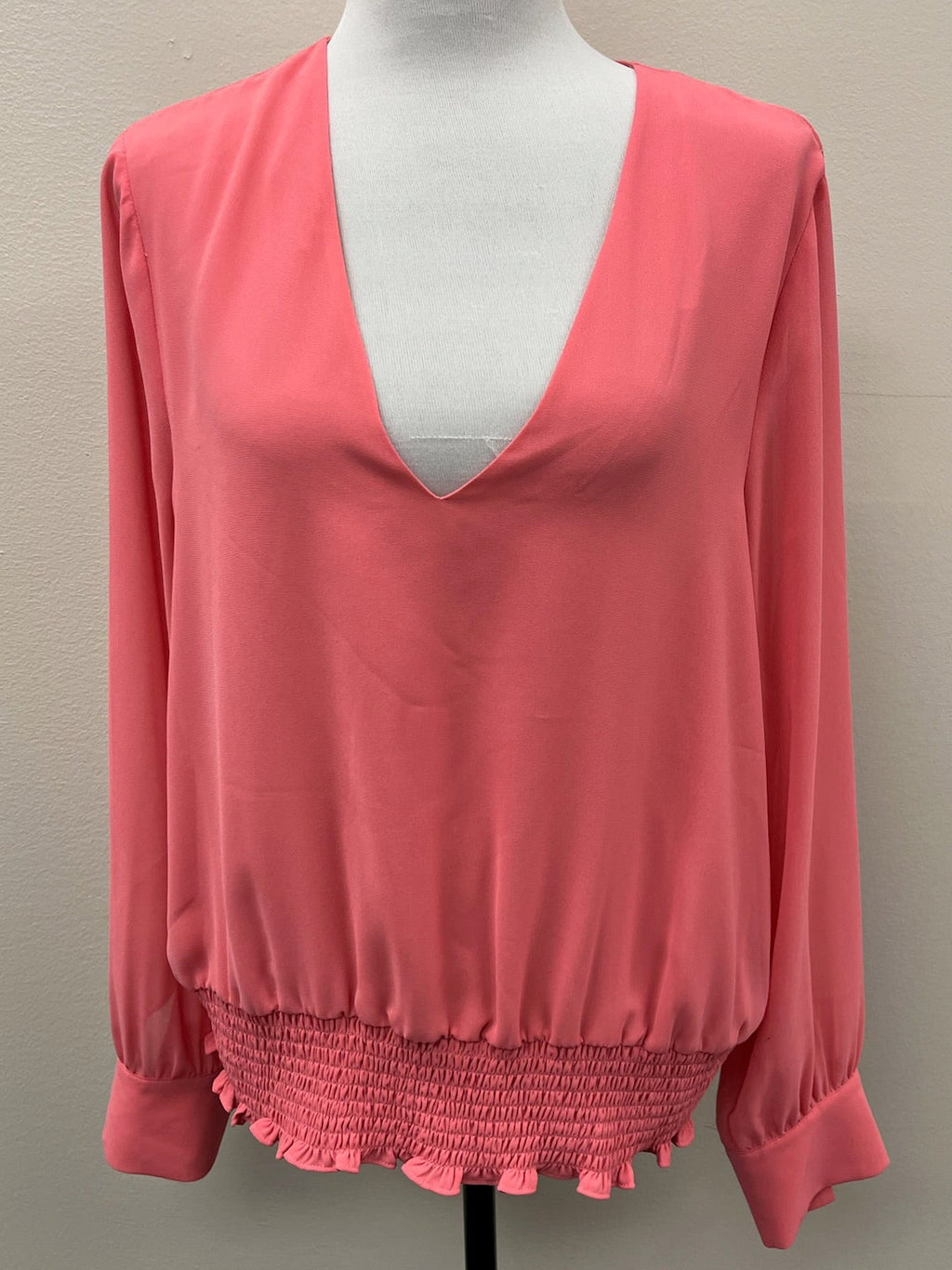 Used Women’s Pink Blouse