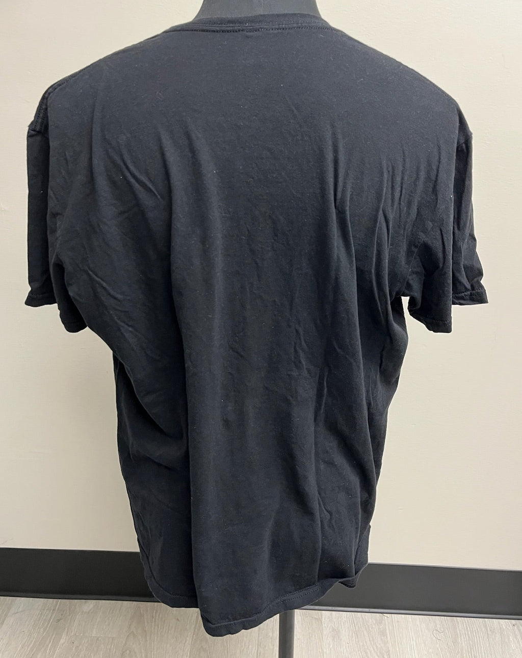 Used Men’s Shirt