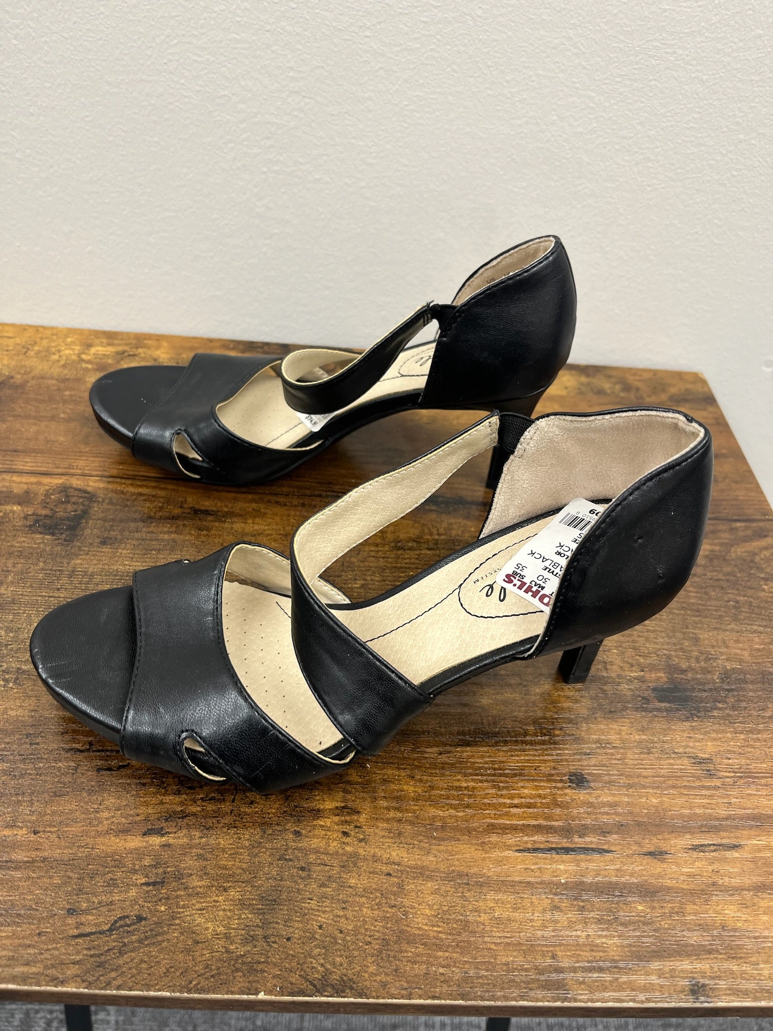 New Women’s Black Heels