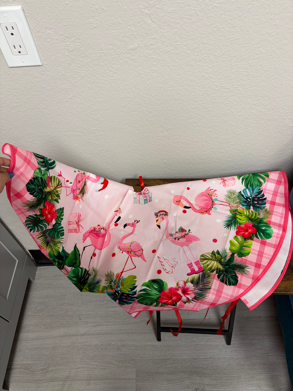 New Flamingo Christmas Tree Skirt