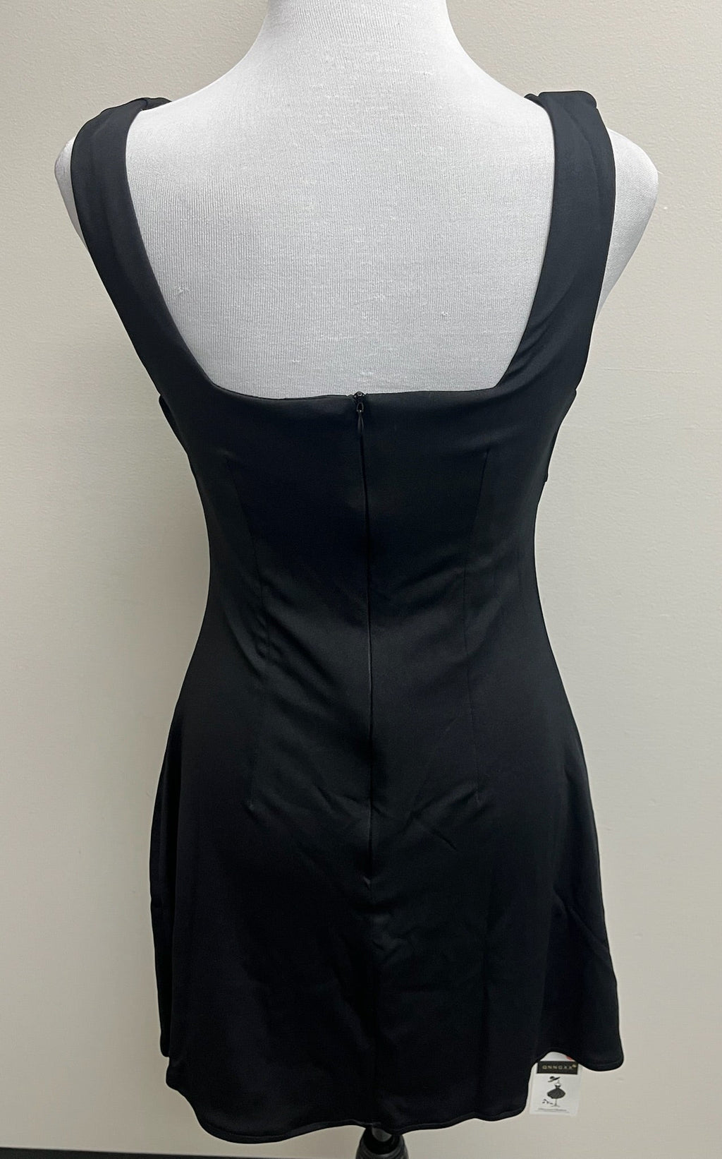 New Women’s Black Cocktail Dress