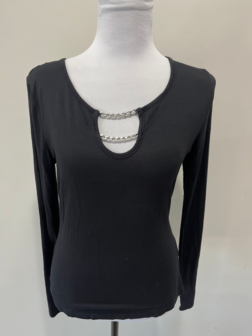 Women’s Black Long Sleeve  image 0