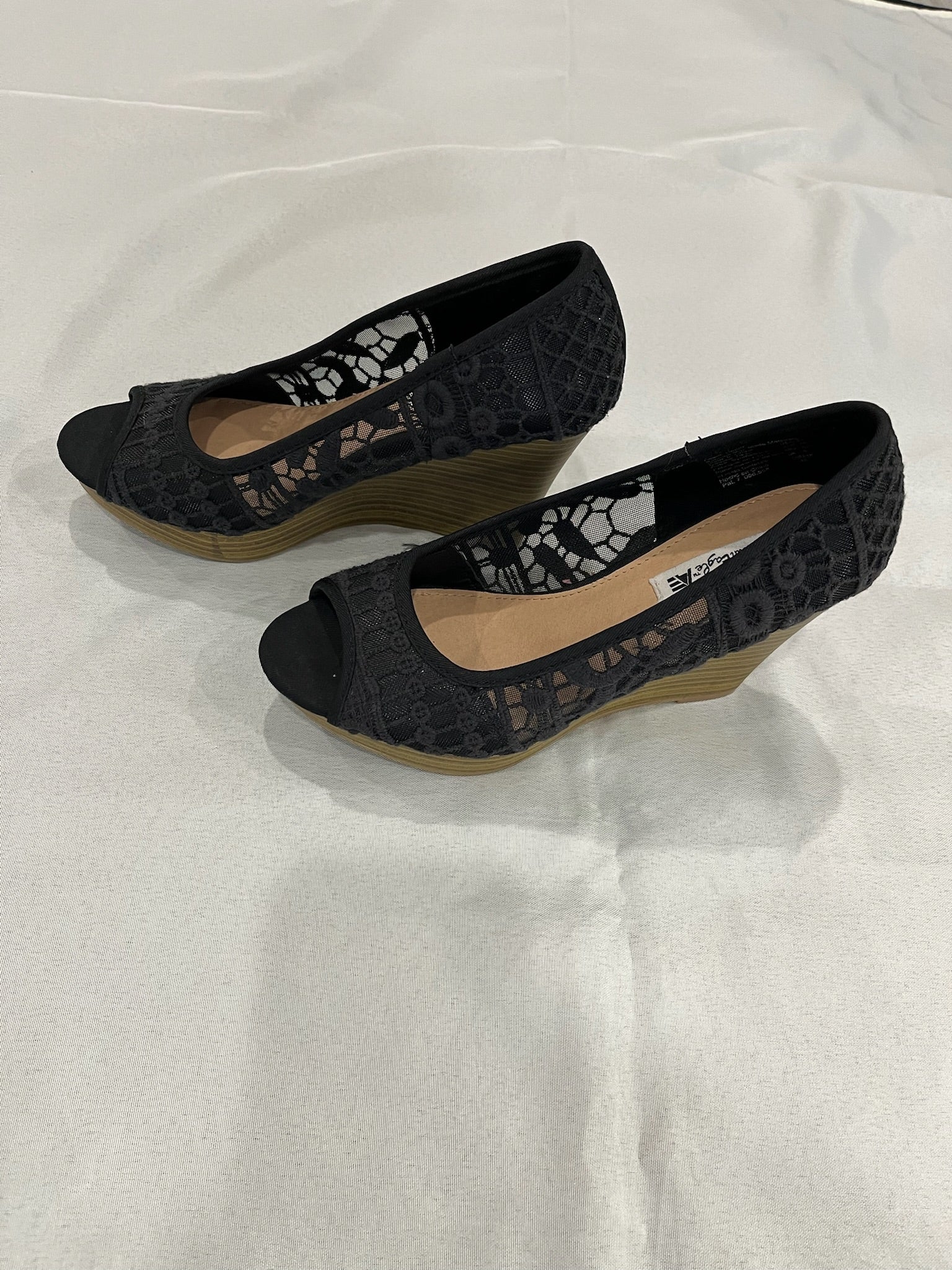 Women’s Black Wedges image 1