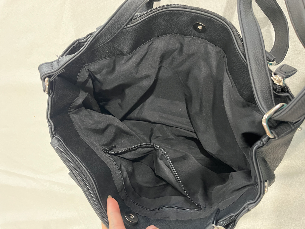 Black Purse  image 4