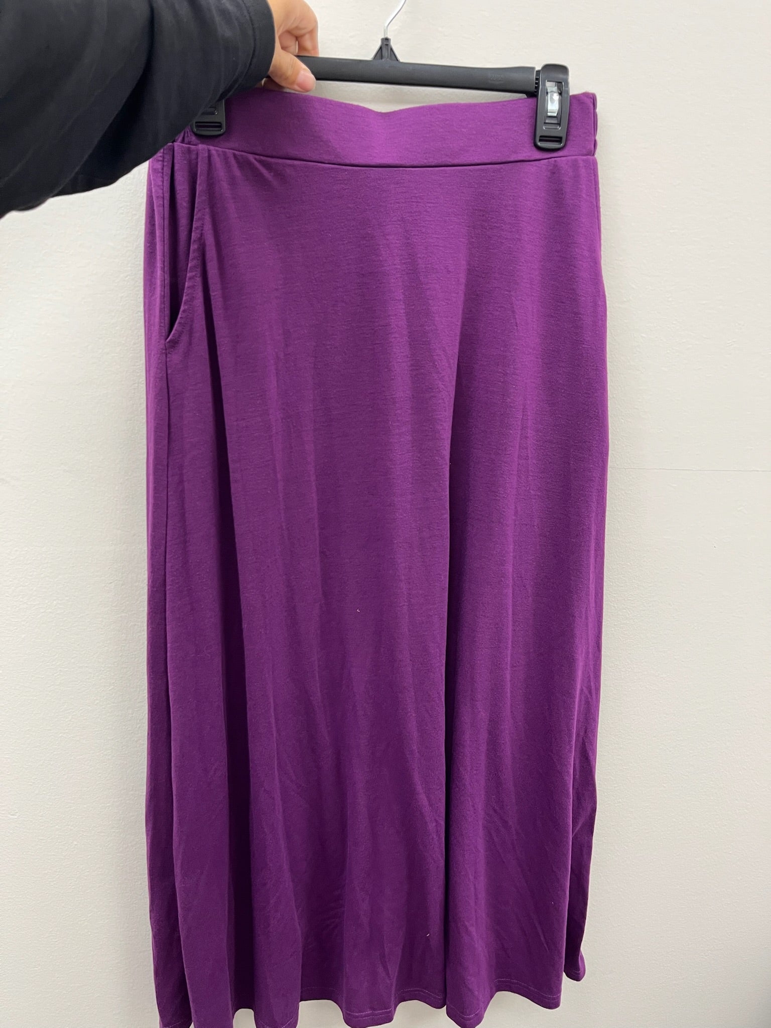 Used Women’s Purple Skirt