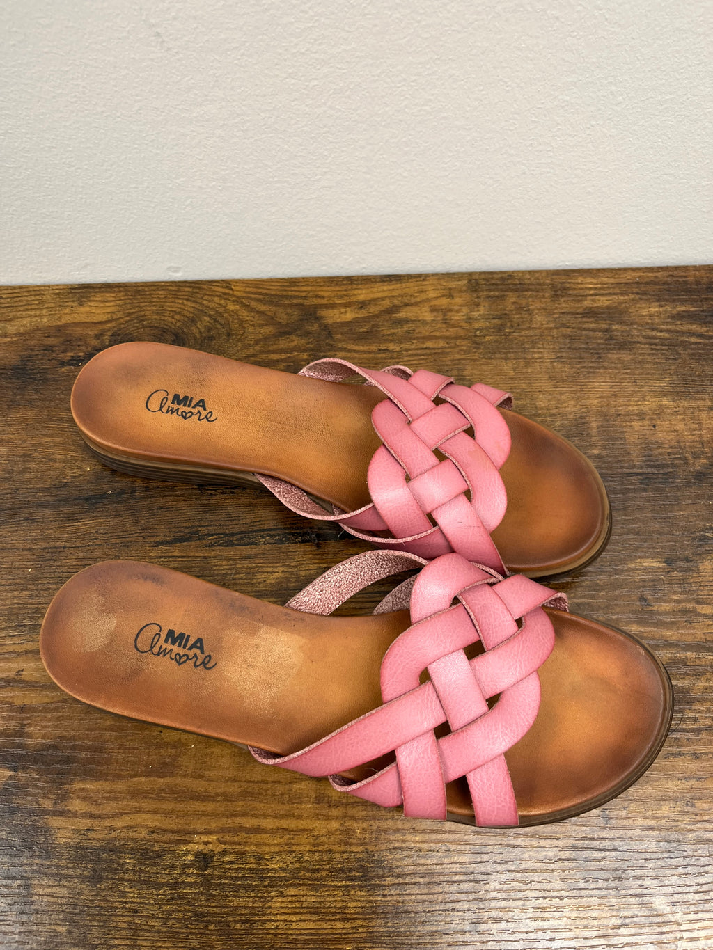 Used Women’s Pink Sandals