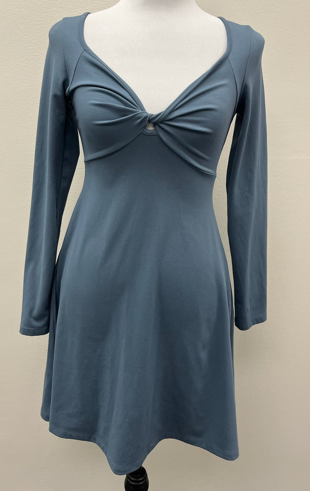 Used Women’s Blue Dress