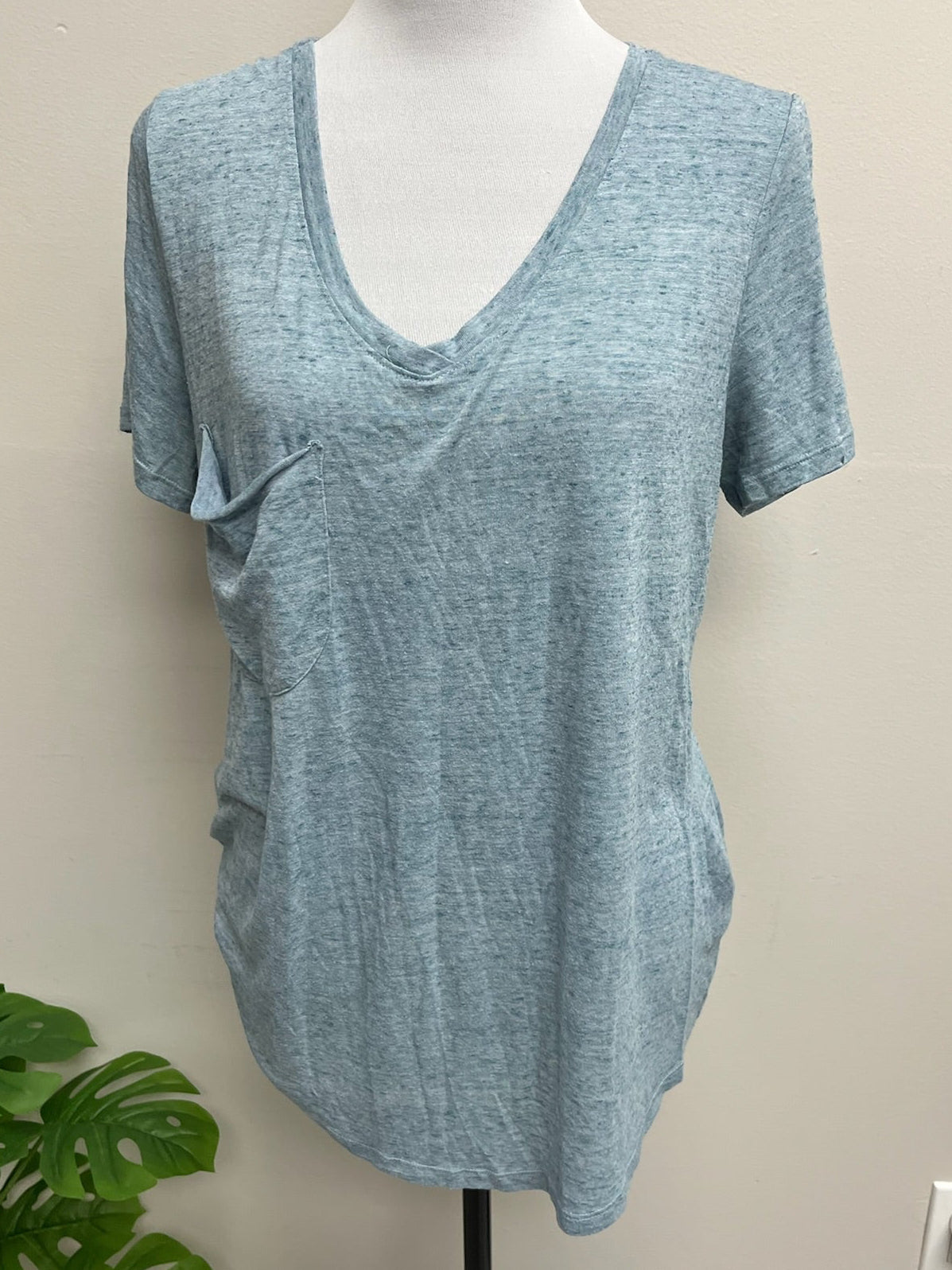 Used Women’s Blue Shirt