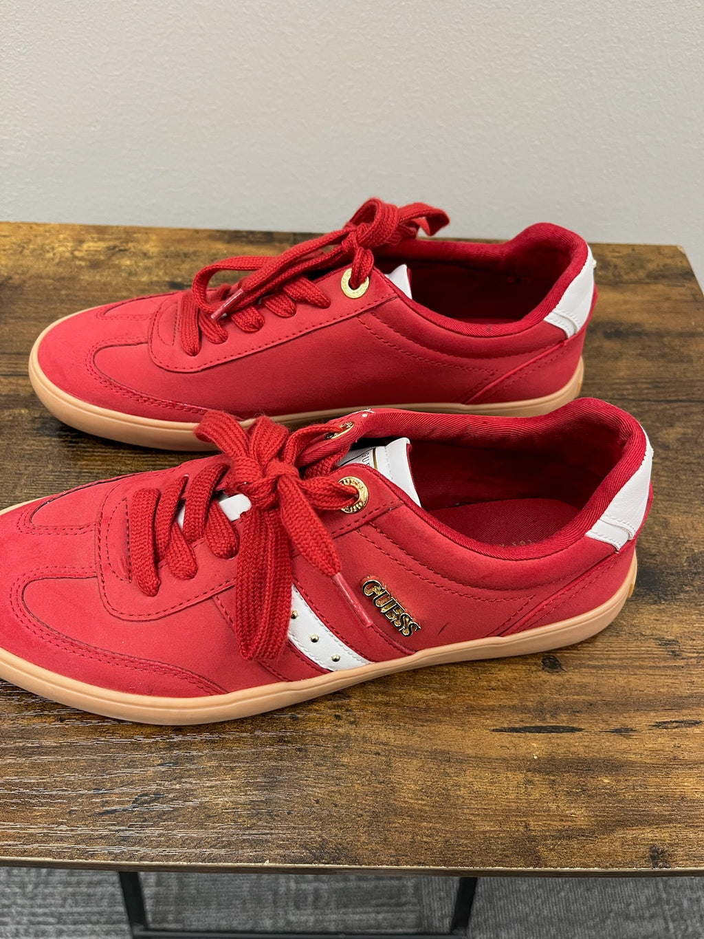 Used Women’s Red Sneakers