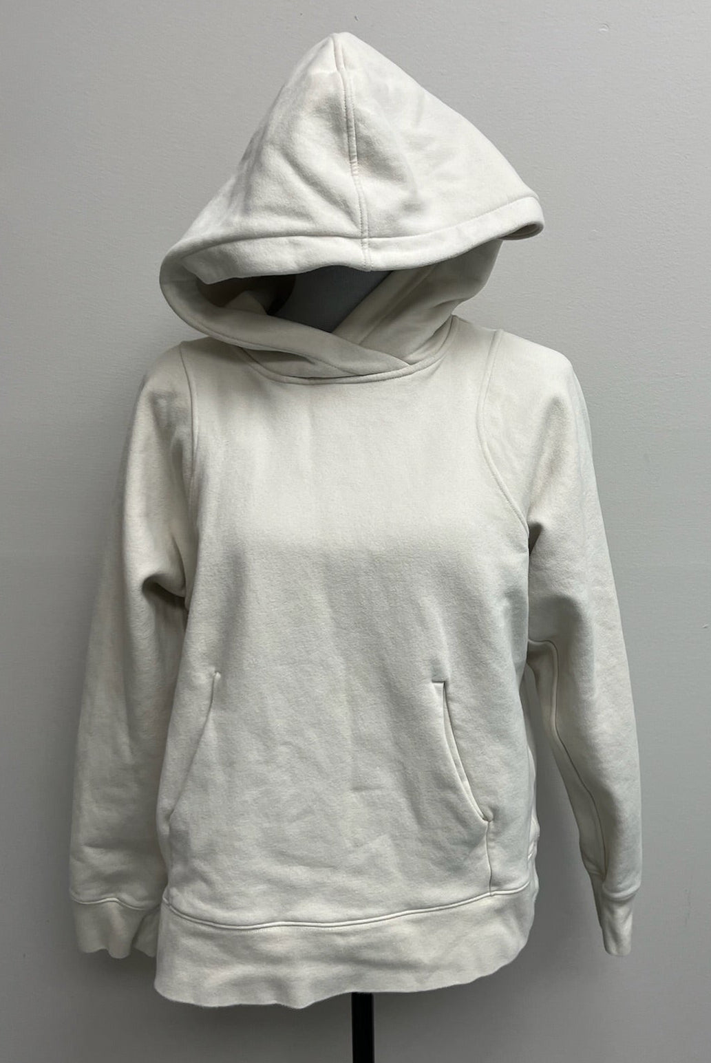 Used Women’s Hooded Sweater