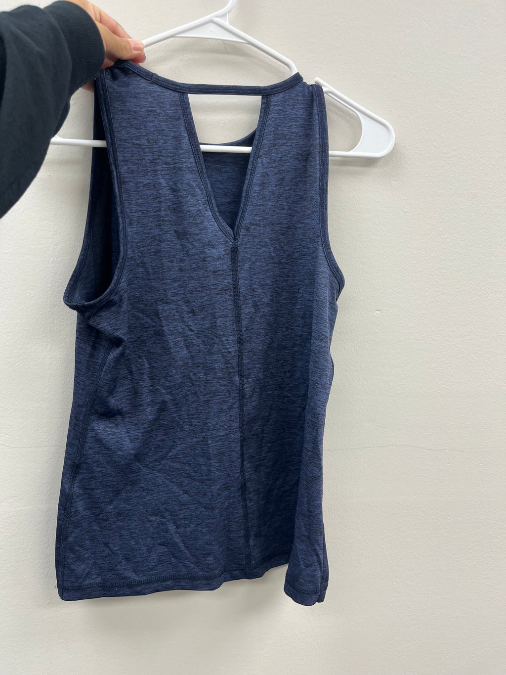 Used Women’s Blue Tank Top