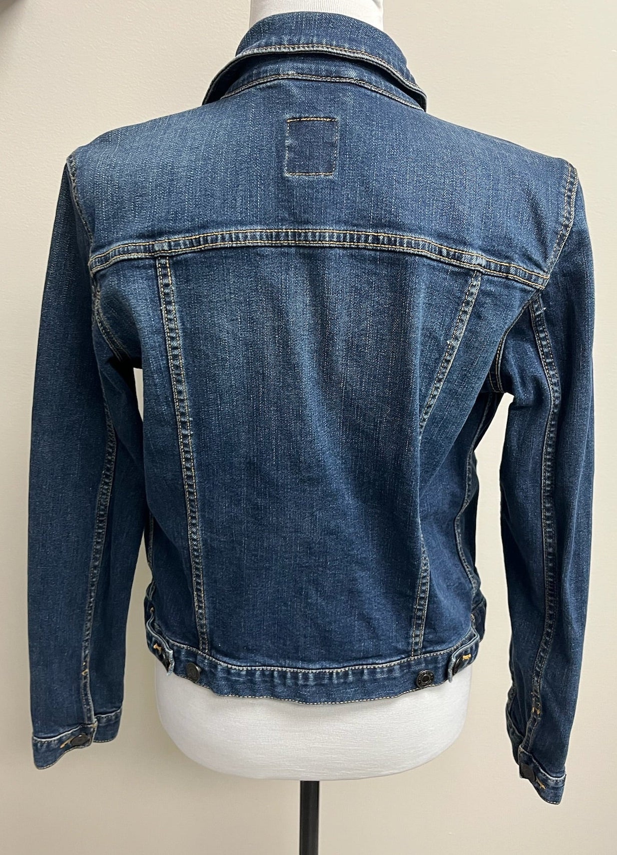 Women’s Jean Jacket