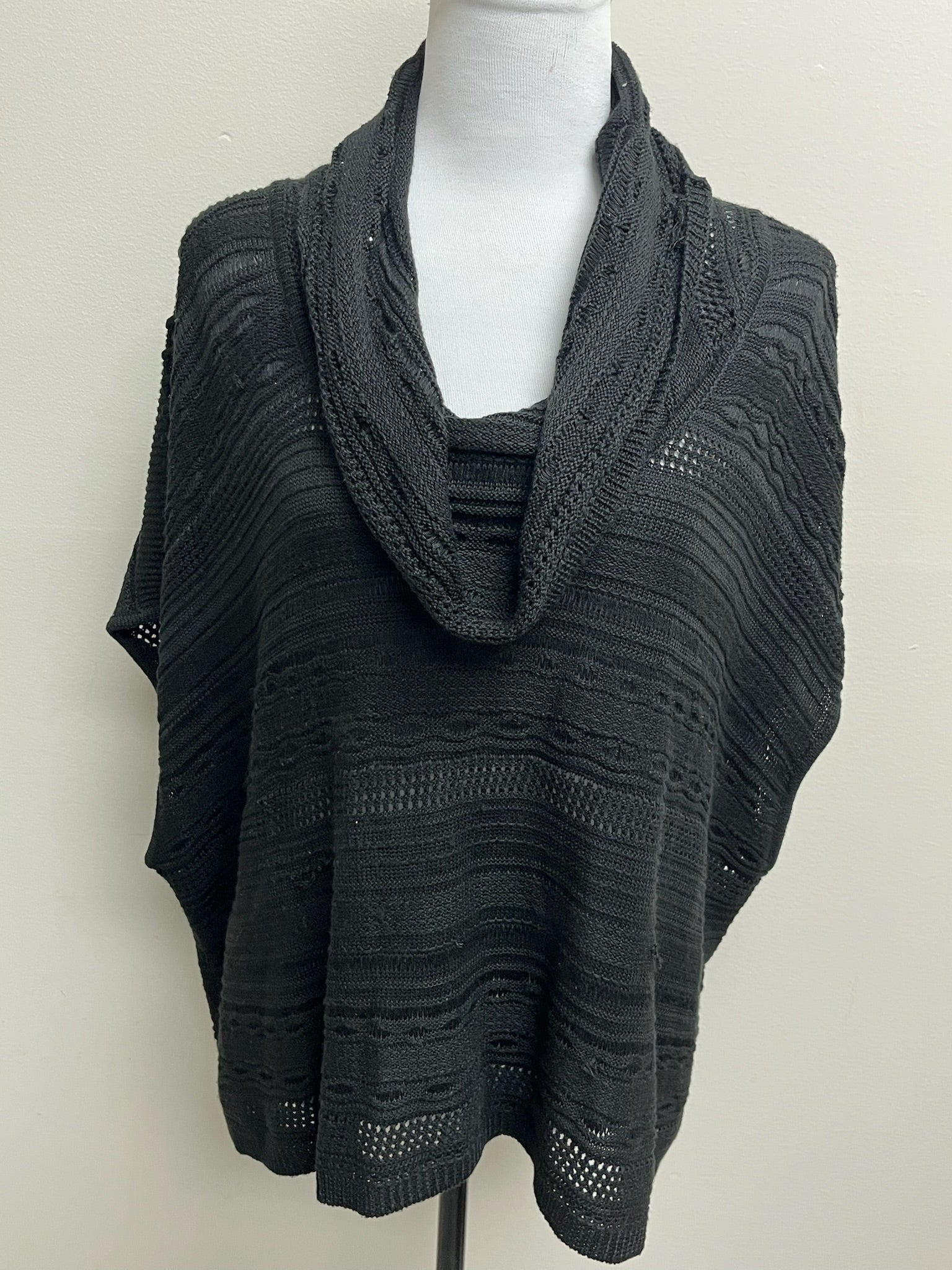 Used Women’s Black Sweater Top