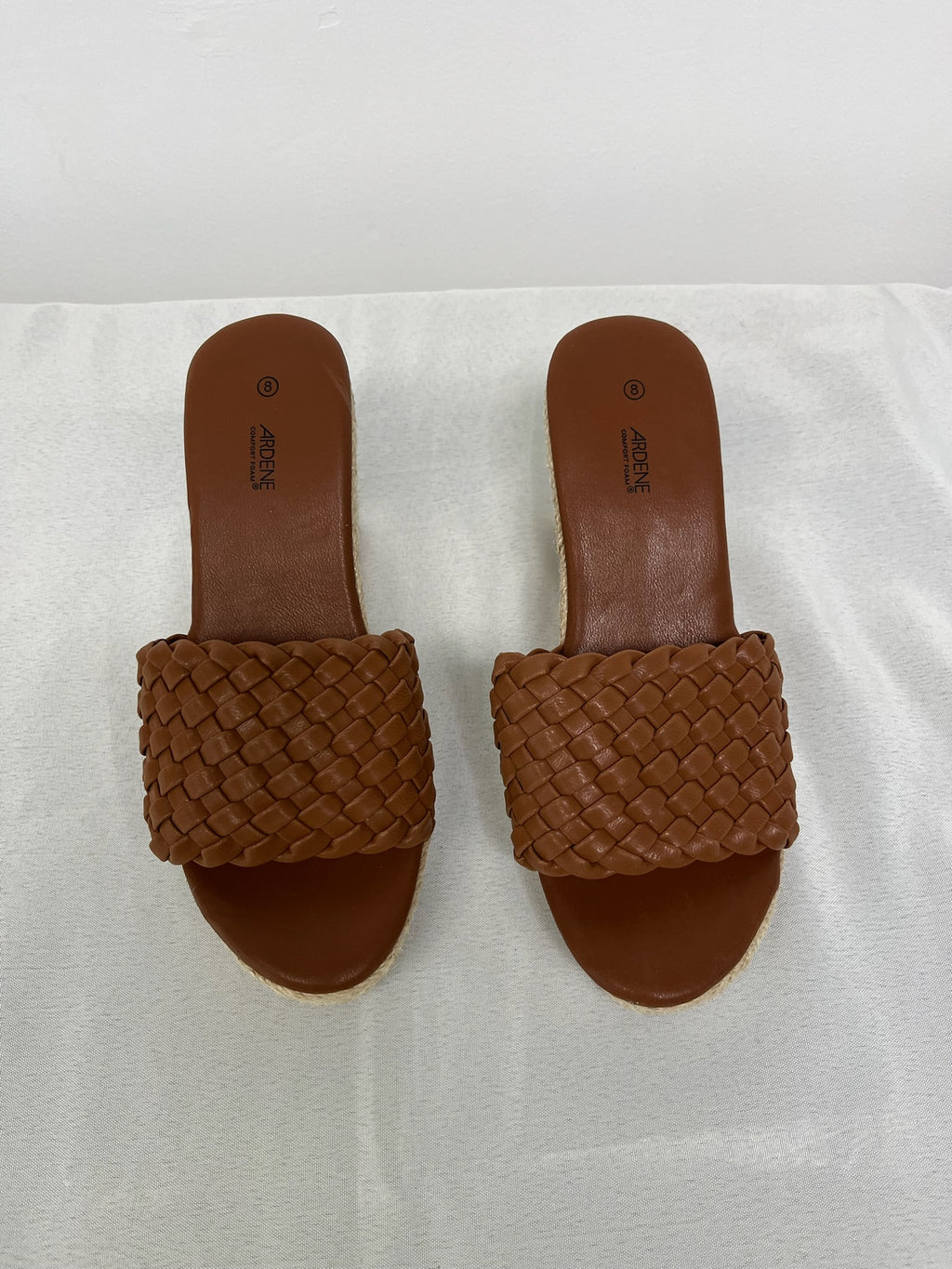 Women’s Tan Wedges image 0