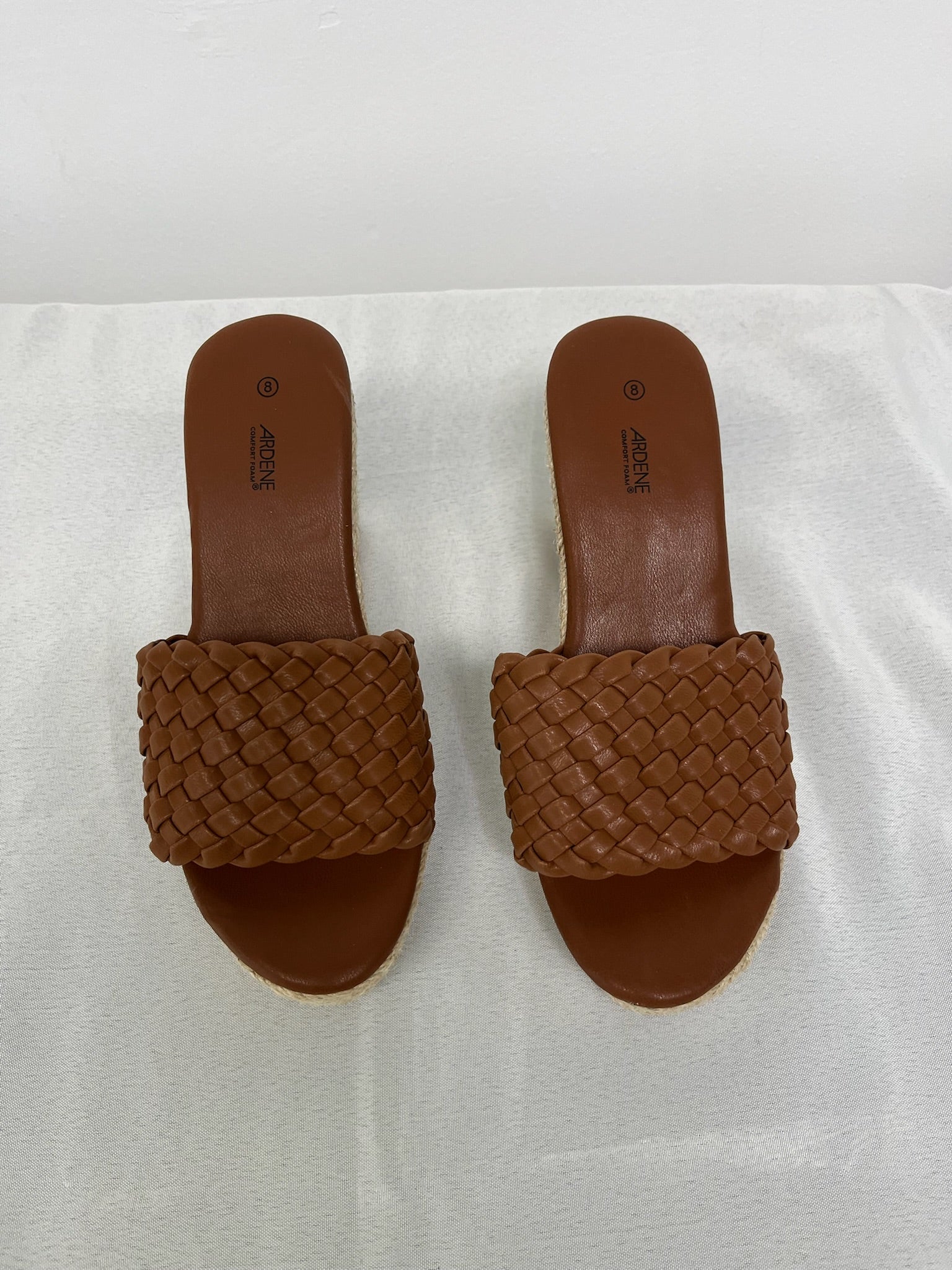 Women’s Tan Wedges image 0