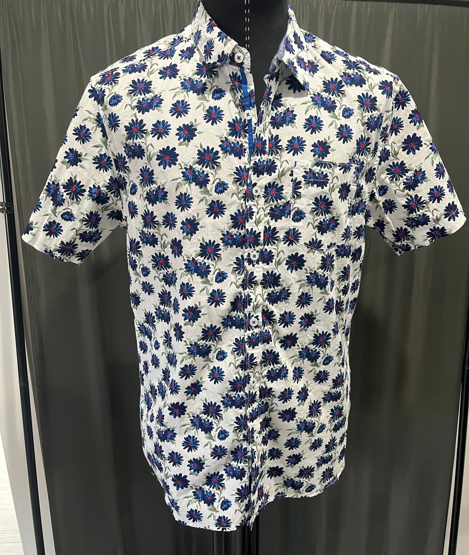 Men’s Floral Button Up Shirt image 0