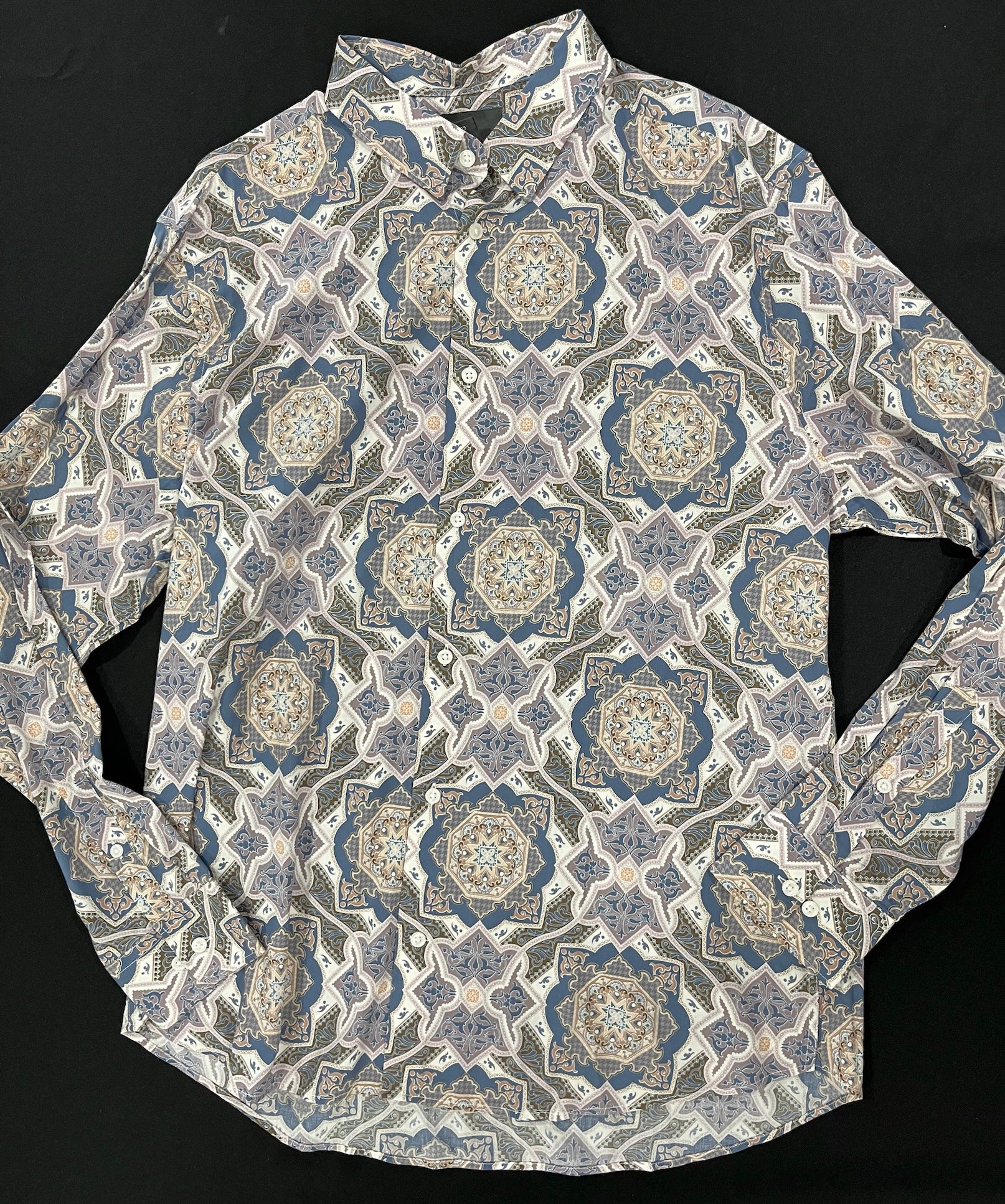 H&M Button Up Shirt image 0