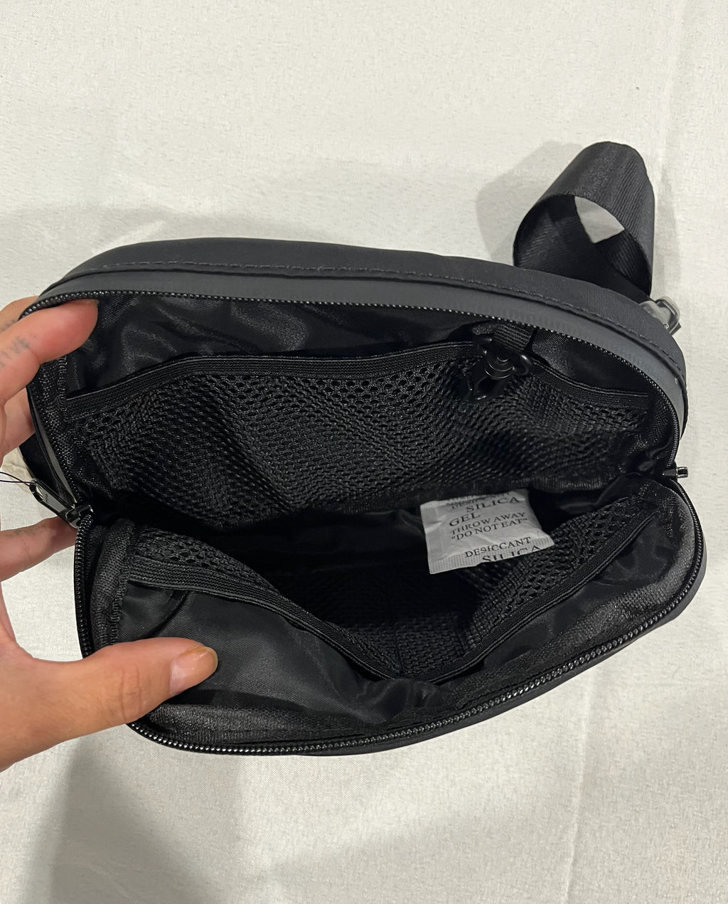 DefenderShield EMF & 5G Radiation Protection Fanny Pack image 3