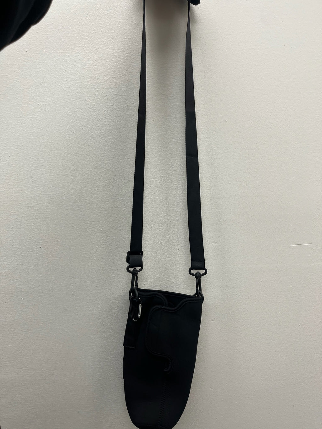 Black Water Bottle Crossbody Bag