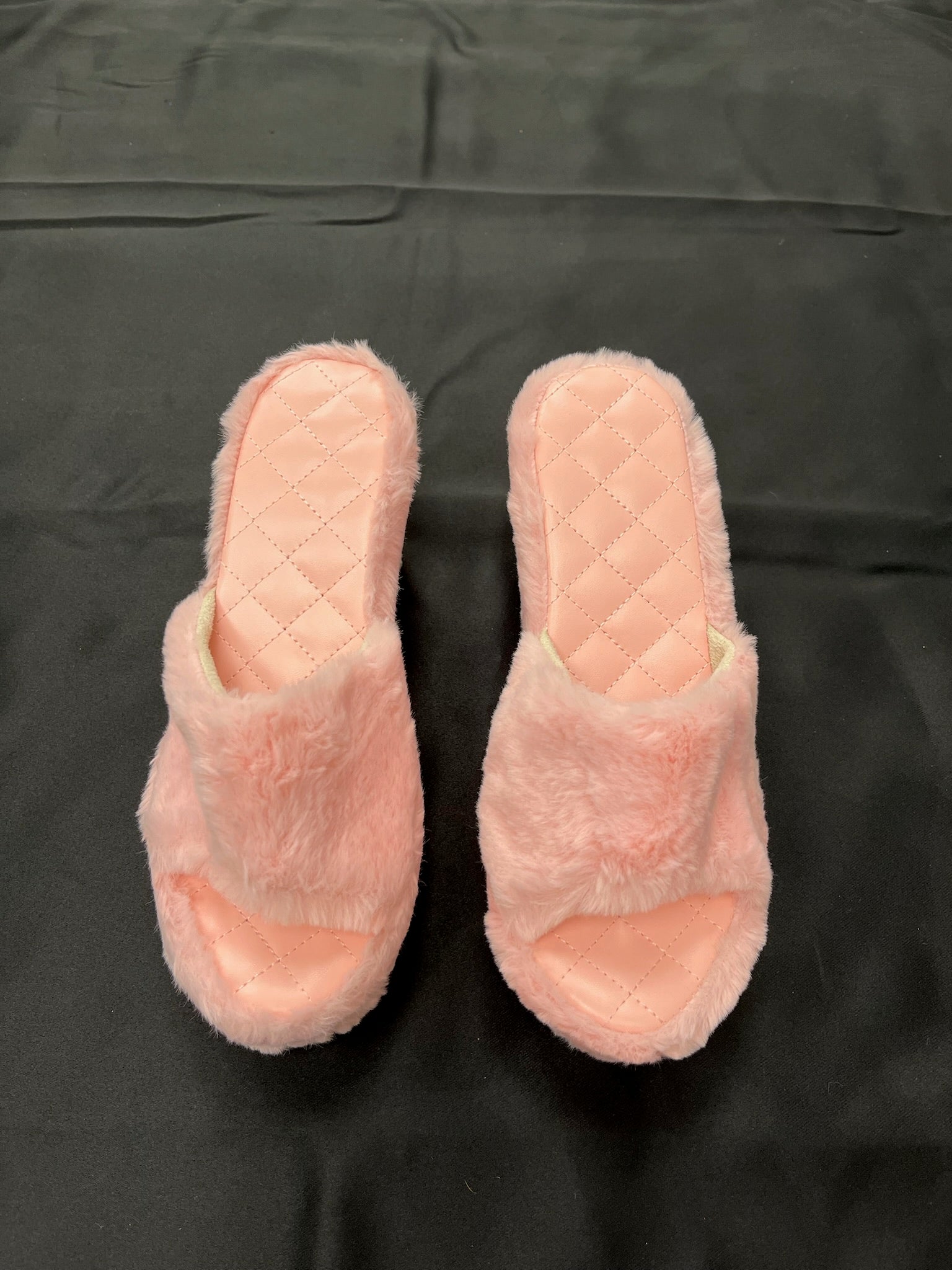 Women’s Pink Fluffy Wedges
