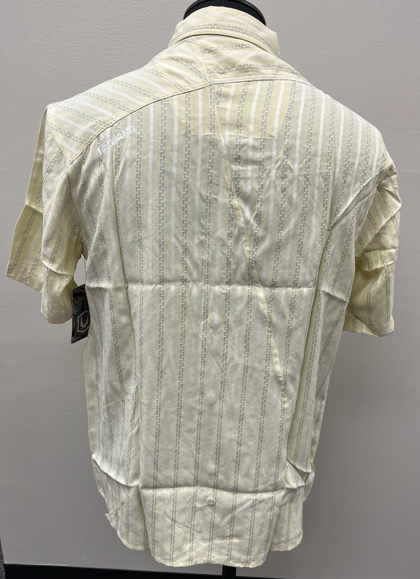 New Men’s Button Up Shirt