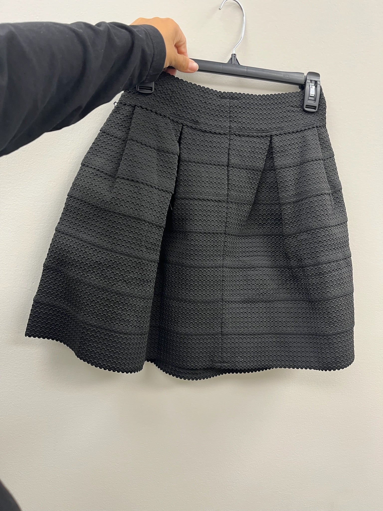 New Women’s Black Skirt