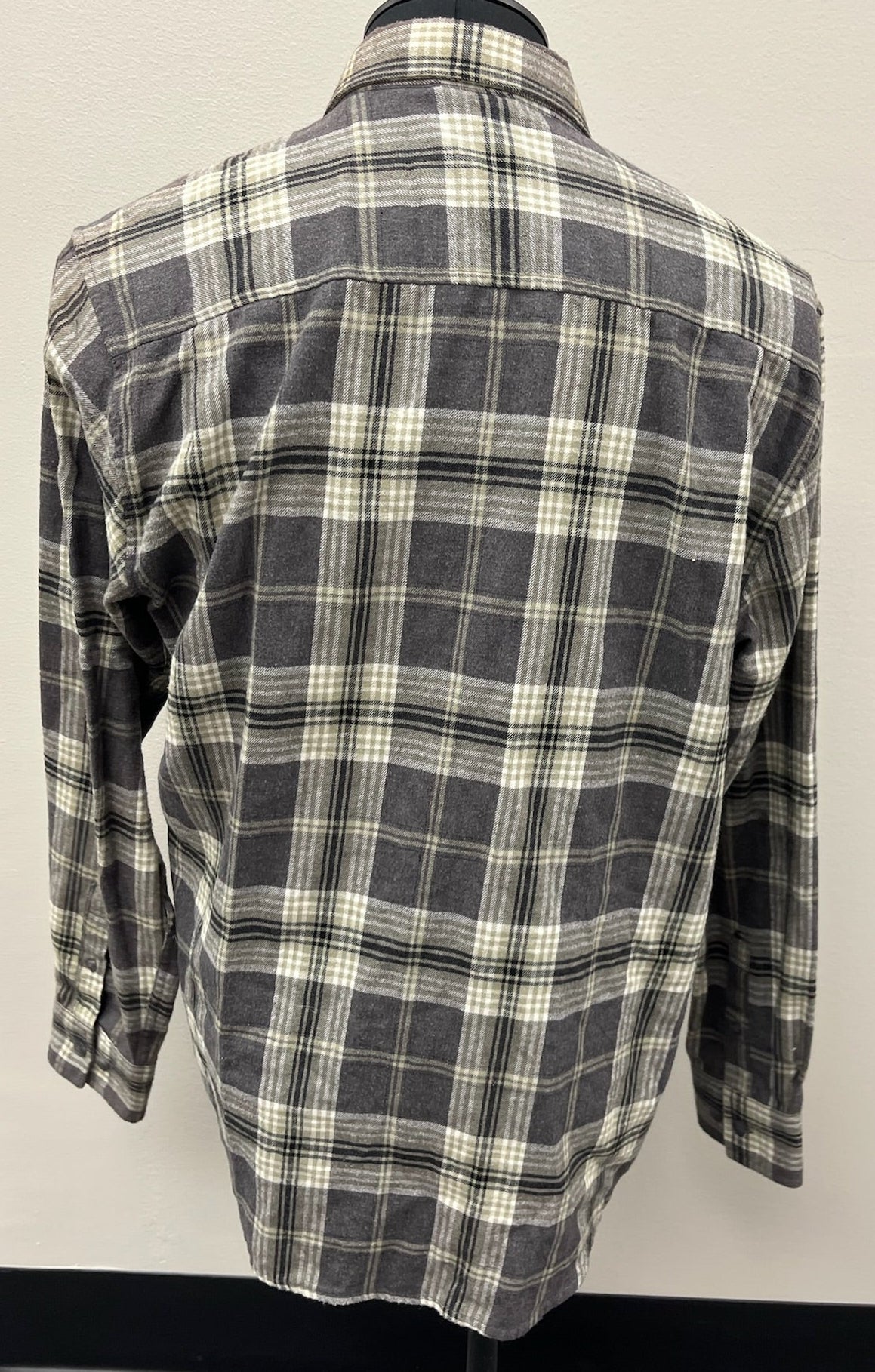 Used Men’s Flannel