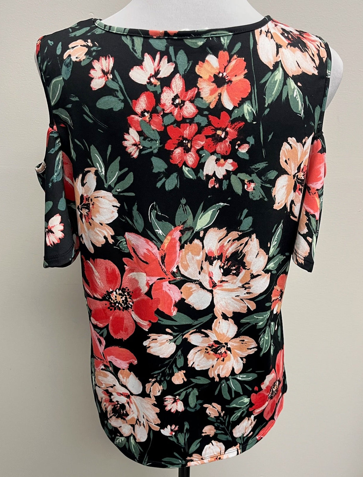 Used Women’s Floral Top