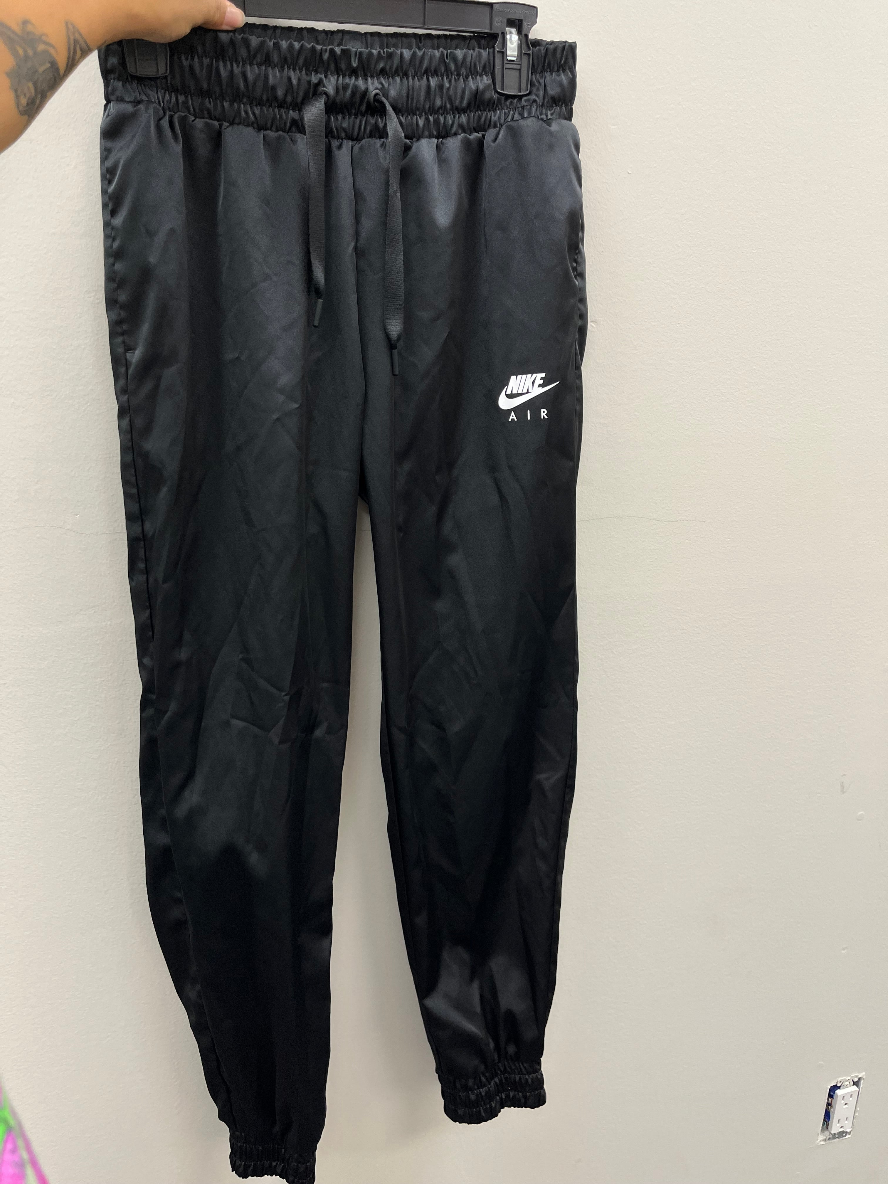 Used Unisex Adult Black Pants